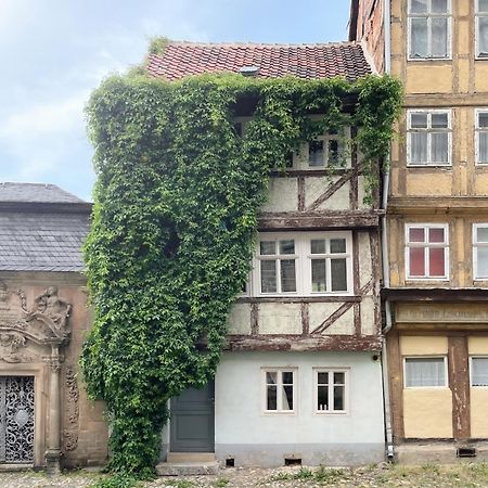 Das Fachwerkhaeuschen Am Kornmarkt - Herzlich & Charmant Quedlinburg Exteriör bild